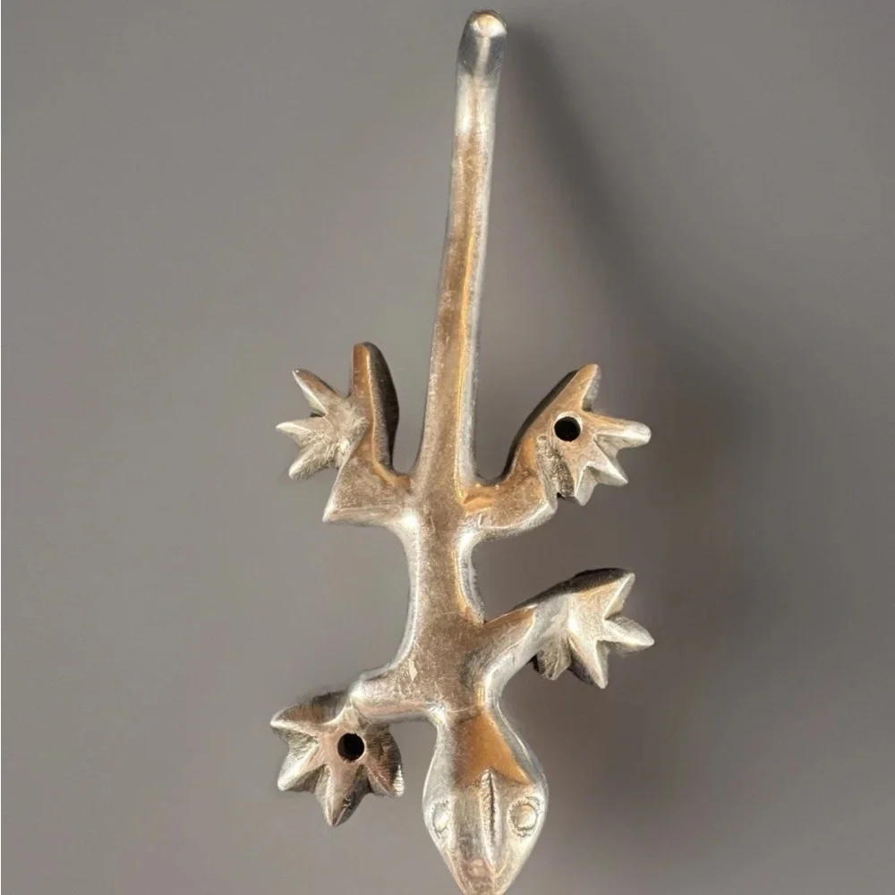 Set of 3 Aluminum GECKO LIZARD Wall Hooks Tail Hangs Plants Keys Coats Hats 7